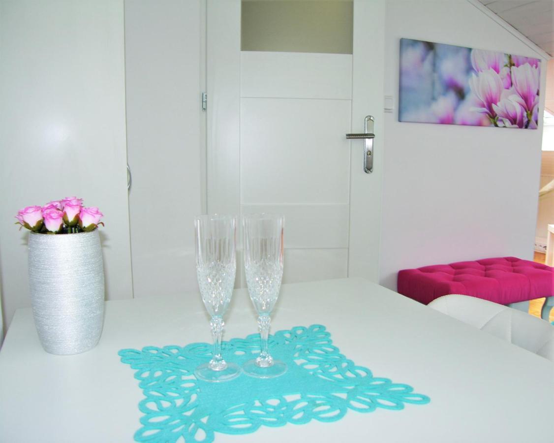 Kaliny Apartamenty Wanny Z Hydromasazem ホジューフ エクステリア 写真